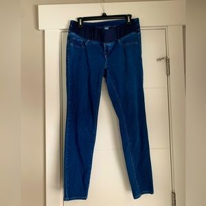 Old Navy Maternity Skinny Jeans, size 8